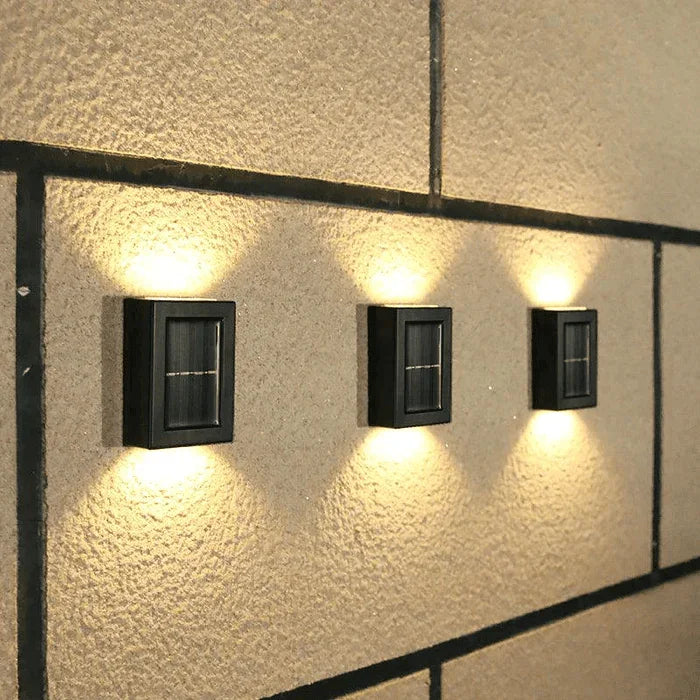 Solar Up LED - Luminária Externa Solar com 2 Feixes - Ride Up